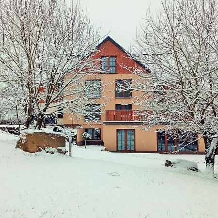 Apartmany Ricky Zewnętrze zdjęcie