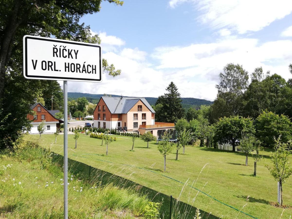 Apartmany Ricky Zewnętrze zdjęcie