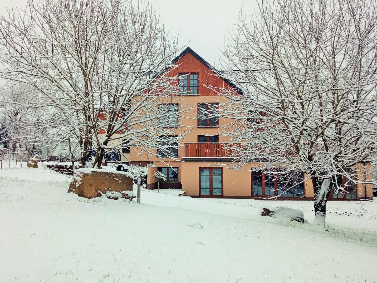 Apartmany Ricky Zewnętrze zdjęcie